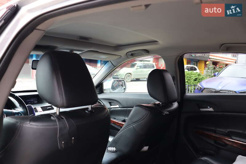 Внедорожник / Кроссовер Honda Crosstour 2011 в Львове
