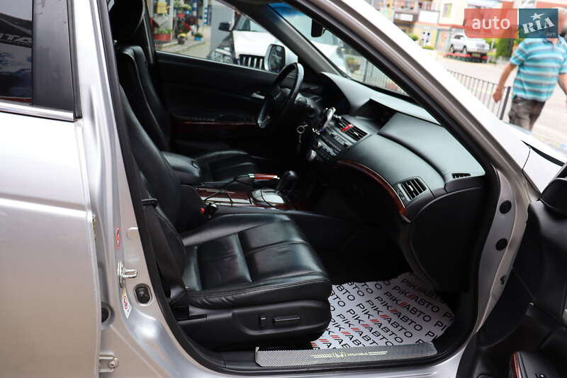Внедорожник / Кроссовер Honda Crosstour 2011 в Львове
