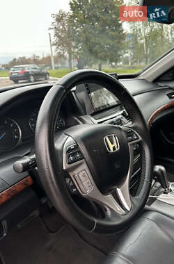 Внедорожник / Кроссовер Honda Crosstour 2012 в 