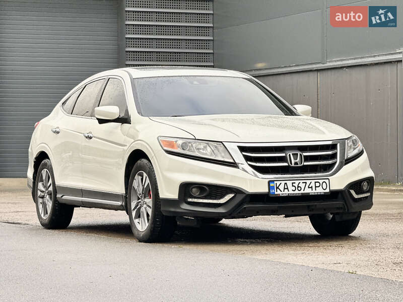 Внедорожник / Кроссовер Honda Crosstour 2014 в Киеве