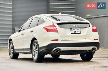 Позашляховик / Кросовер Honda Crosstour 2014 в  фото 11 Позашляховик / Кросовер Honda Crosstour 2014 в