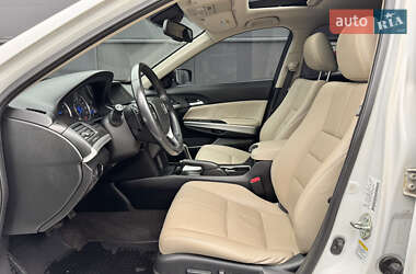 Позашляховик / Кросовер Honda Crosstour 2014 в  фото 16 Позашляховик / Кросовер Honda Crosstour 2014 в