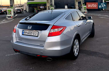 Внедорожник / Кроссовер Honda Crosstour 2012 в 