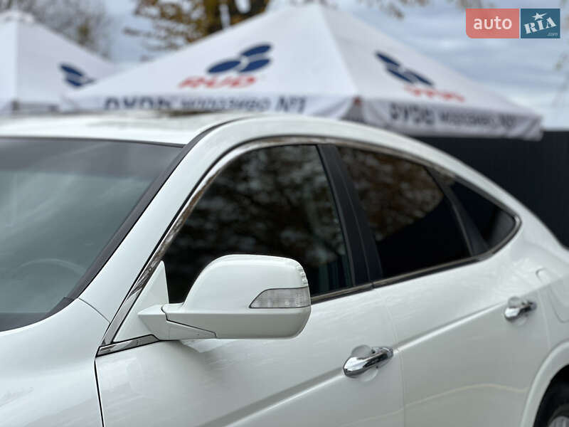 Внедорожник / Кроссовер Honda Crosstour 2013 в Владимире фото 6 Внедорожник / Кроссовер Honda Crosstour 2013 в Владимире