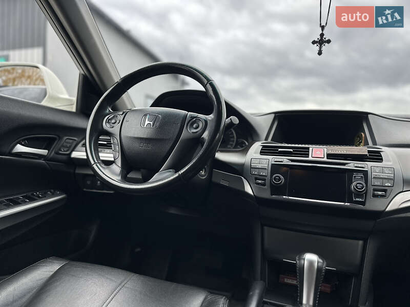 Внедорожник / Кроссовер Honda Crosstour 2013 в Владимире фото 78 Внедорожник / Кроссовер Honda Crosstour 2013 в Владимире