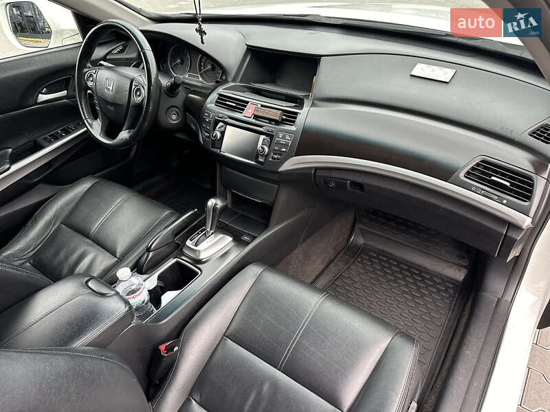 Внедорожник / Кроссовер Honda Crosstour 2013 в Владимире фото 100 Внедорожник / Кроссовер Honda Crosstour 2013 в Владимире