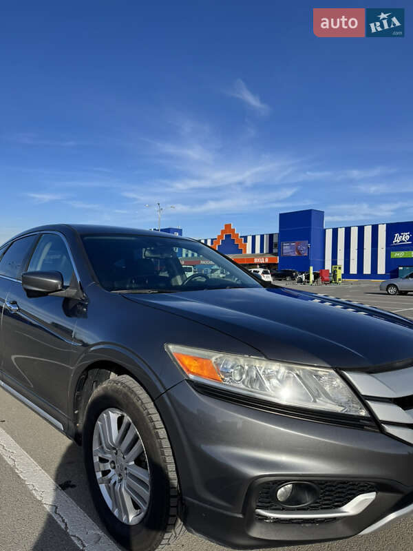 Внедорожник / Кроссовер Honda Crosstour 2014 в Каменец-Подольском