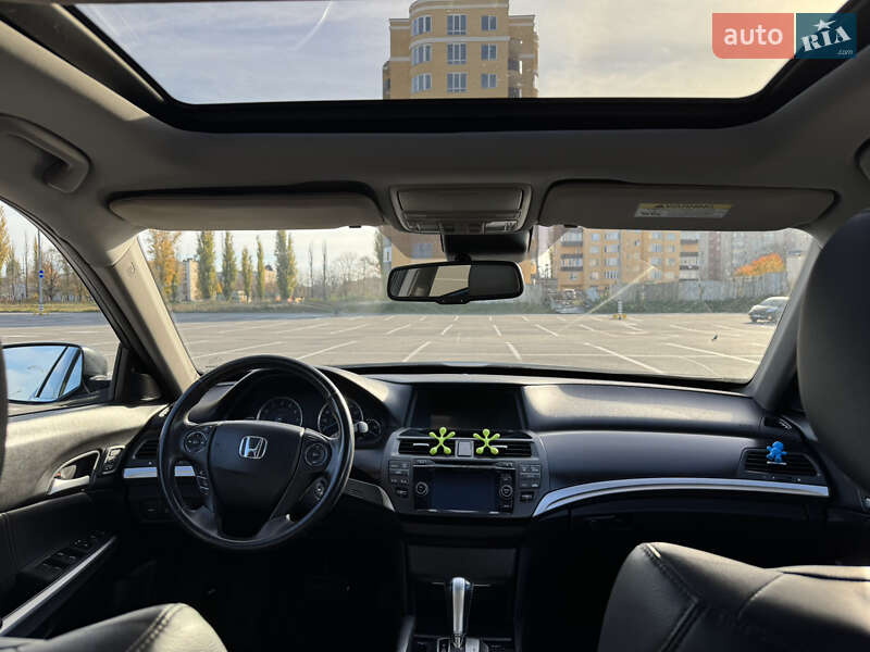 Внедорожник / Кроссовер Honda Crosstour 2014 в Каменец-Подольском