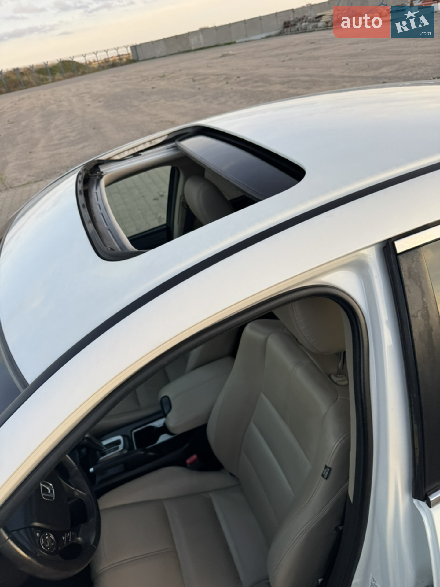 2013 Honda Crosstour - мініатюра 25