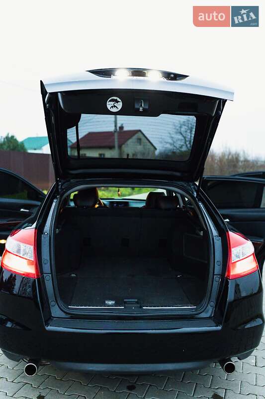 Позашляховик / Кросовер Honda Crosstour 2012 в Львові