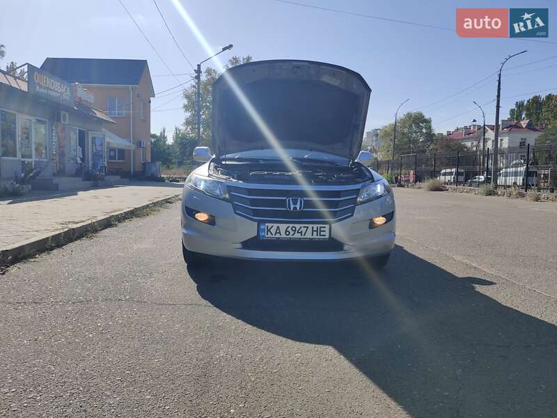 Внедорожник / Кроссовер Honda Crosstour 2011 в Николаеве