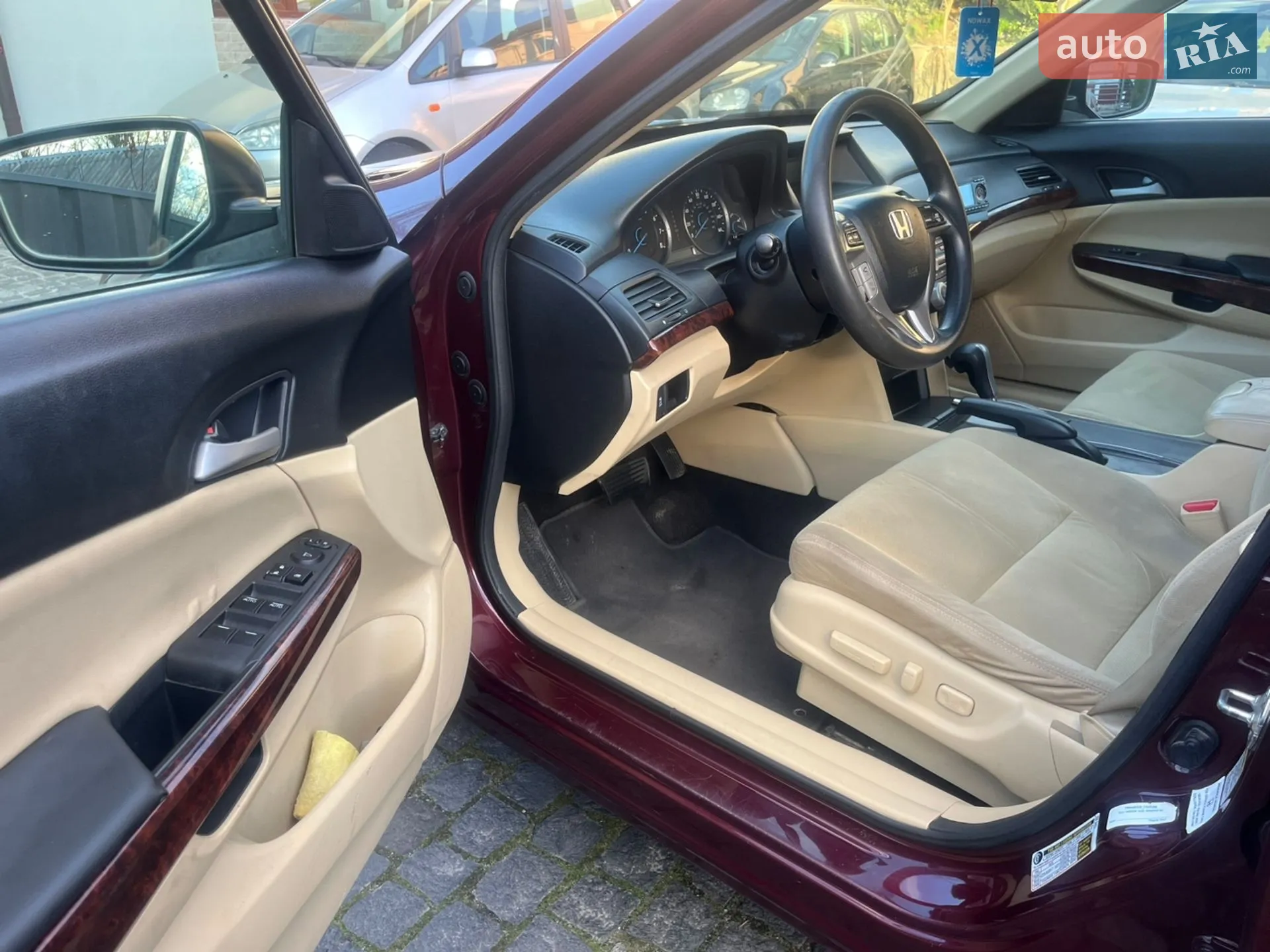 2012 Honda Crosstour - мініатюра 14