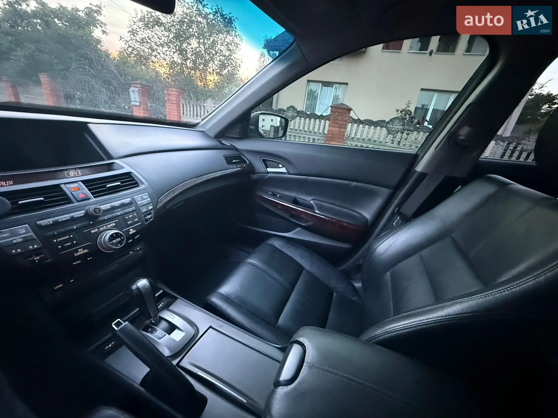 2012 Honda Crosstour - мініатюра 16