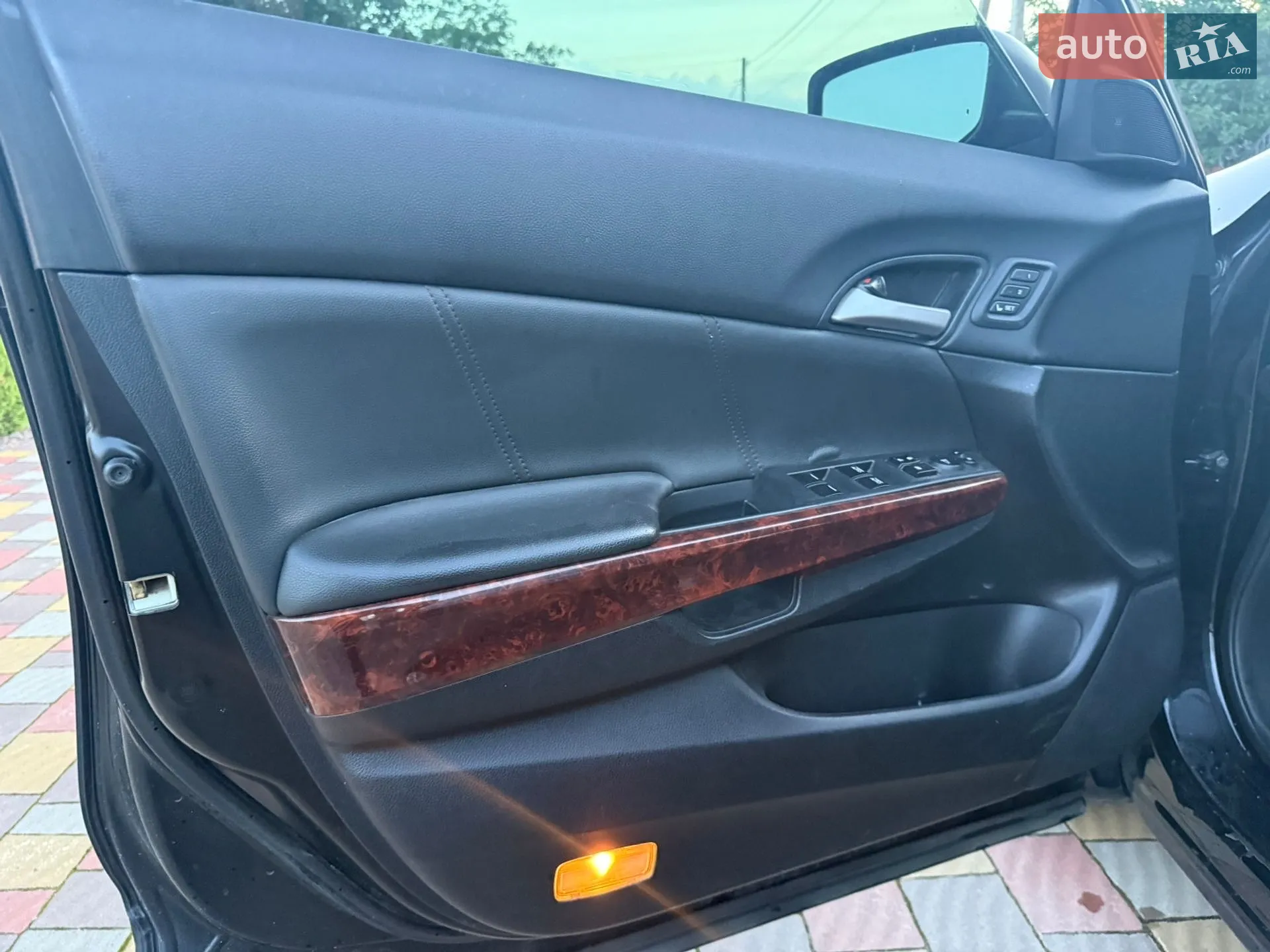 2012 Honda Crosstour - мініатюра 17