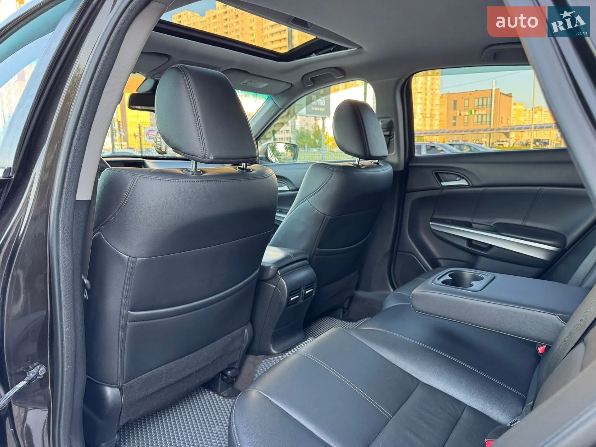 2014 Honda Crosstour - мініатюра 34