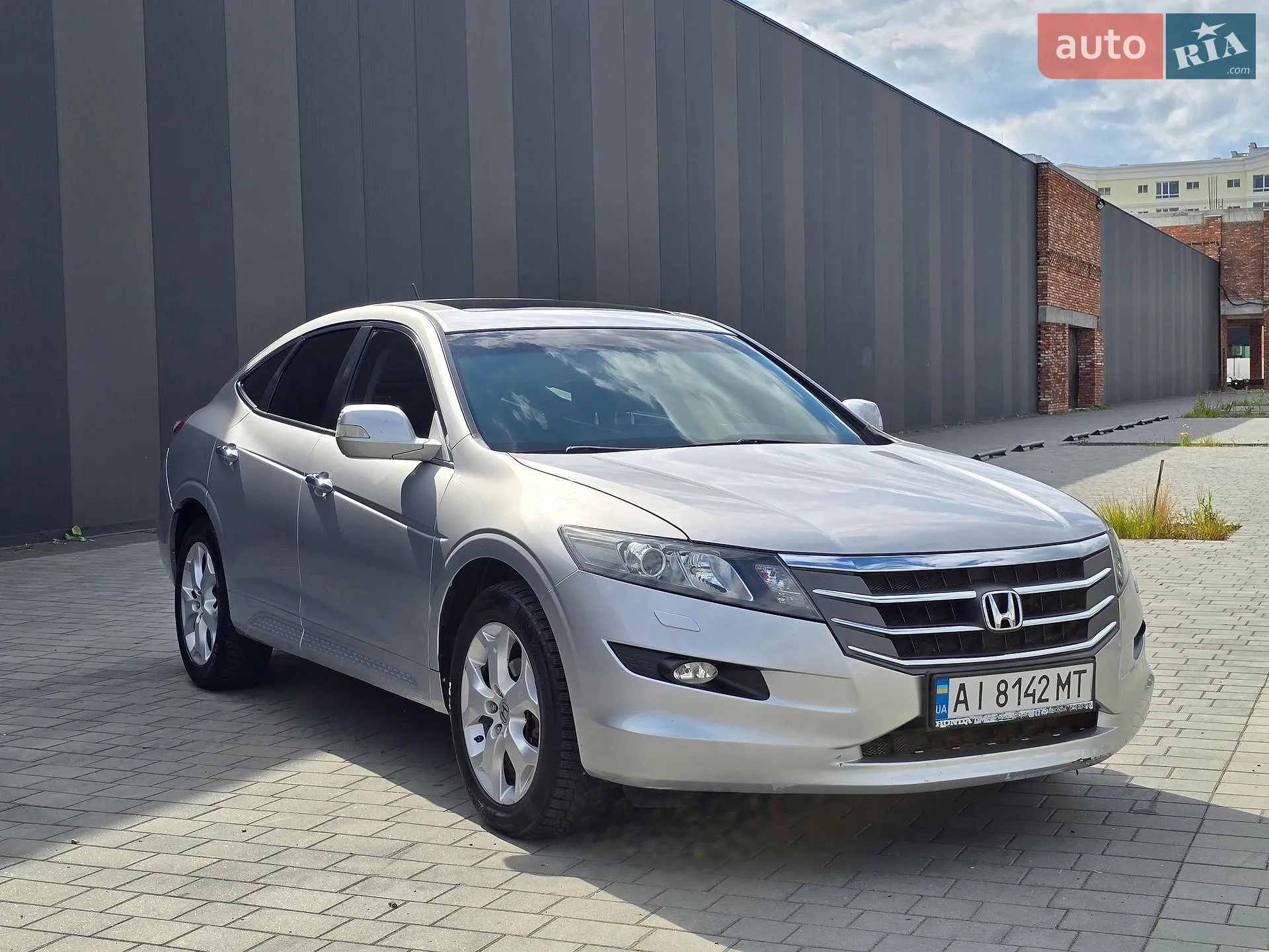 2011 Honda Crosstour - фото 1