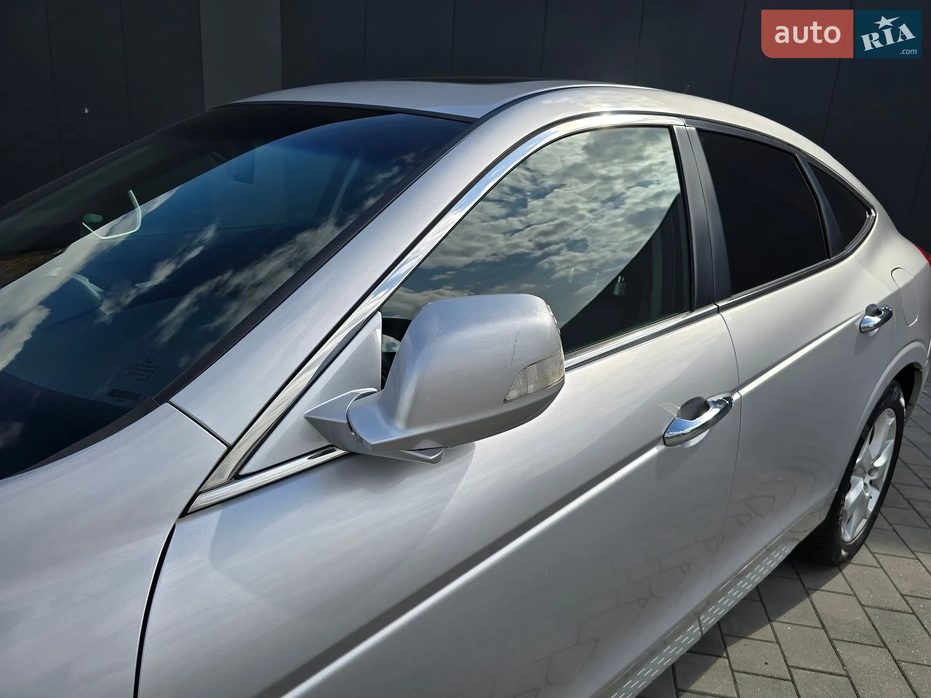 2011 Honda Crosstour - мініатюра 23