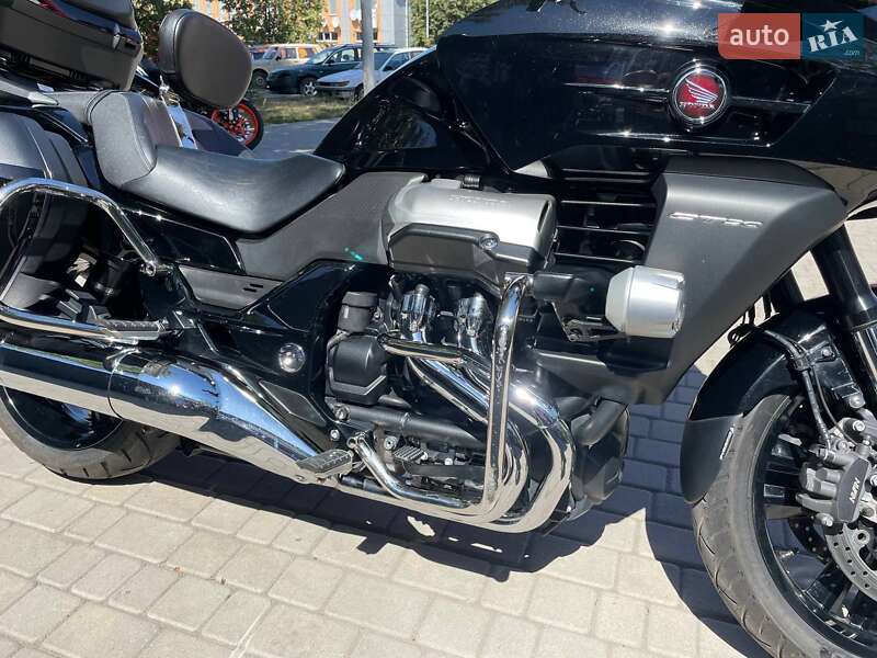 Мотоцикл Туризм Honda CTX 1300 2014 в Дніпрі