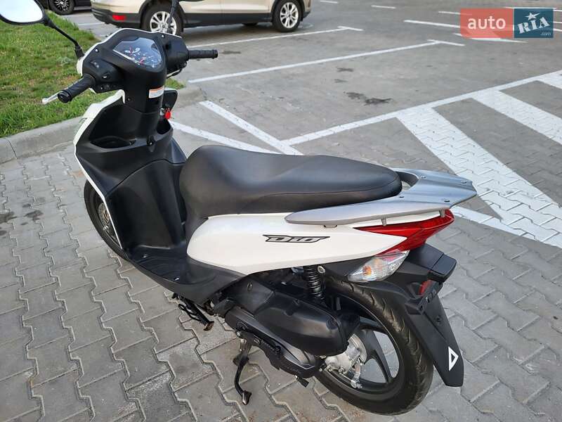 Скутер Honda Dio 110 (JF31) 2014 в Остер
