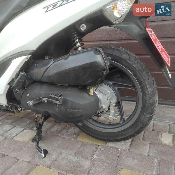 Скутер Honda Dio 110 (JF31) 2014 в Гребенке