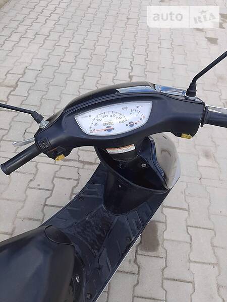 Макси-скутер Honda Dio AF-34 2004 в Бучаче