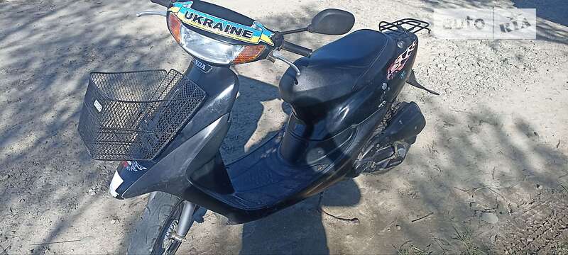 Вантажні моторолери, мотоцикли, скутери, мопеди Honda Dio AF-34 2004 в Стрию
