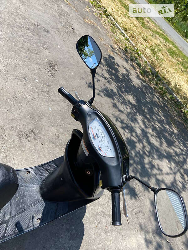 Макси-скутер Honda Dio AF-34 2004 в Бучаче