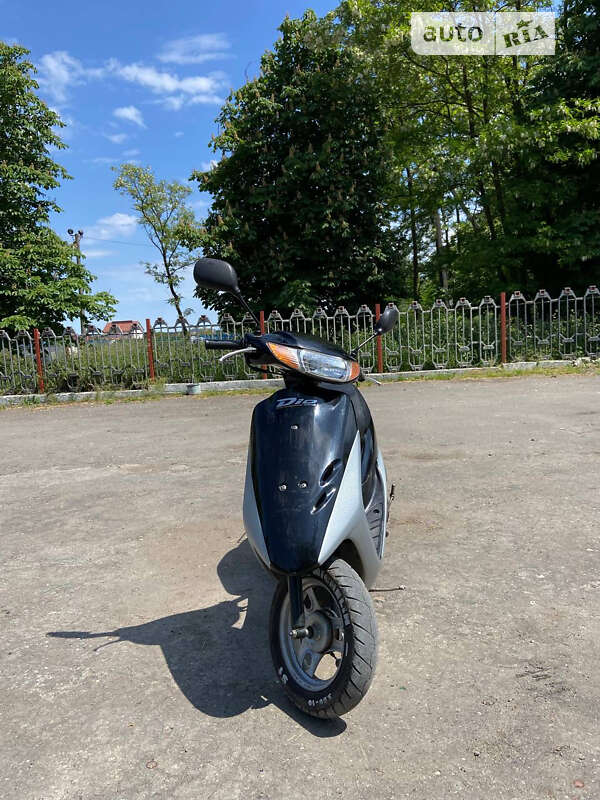 Макси-скутер Honda Dio AF-34 2004 в Бучаче