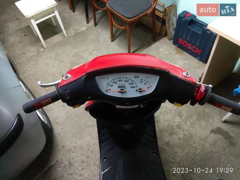 Скутер Honda Dio AF-34 2000 в Арцизе