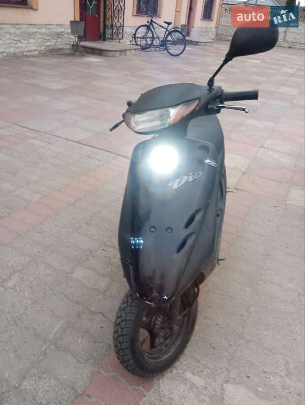 Мопеди Honda Dio AF-34 2004 в Сарнах