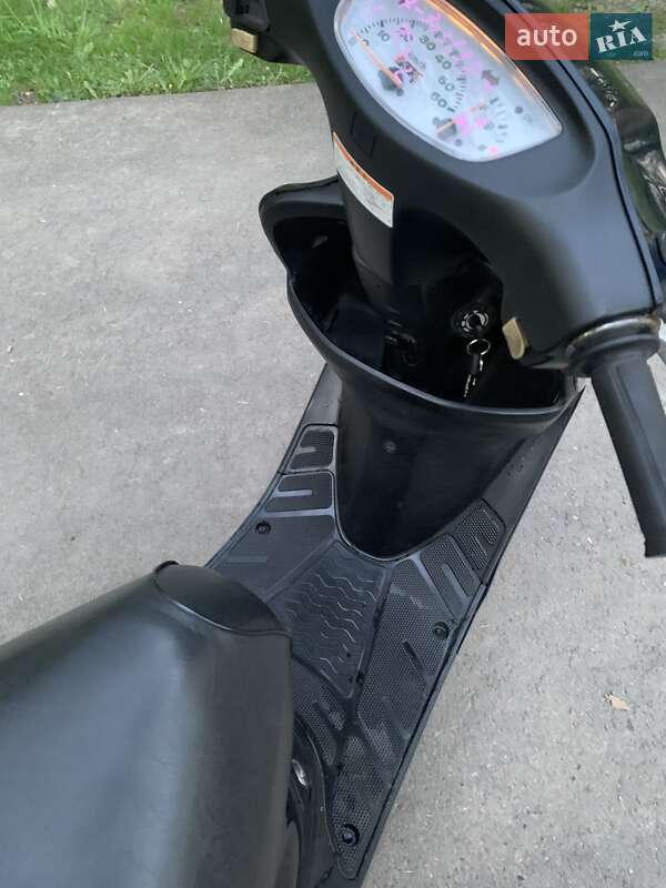 Скутер Honda Dio AF-34 2004 в Залещиках