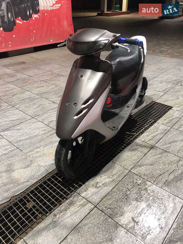 Мопеды Honda Dio AF-34 2002 в Могилев-Подольске