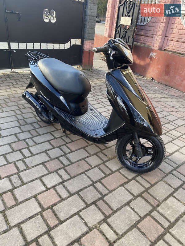 Мопеди Honda Dio AF-34 2003 в Тисмениці