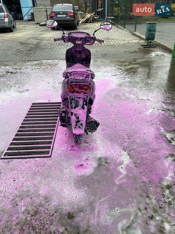 Вантажні моторолери, мотоцикли, скутери, мопеди Honda Dio AF-34 2004 в Надвірній