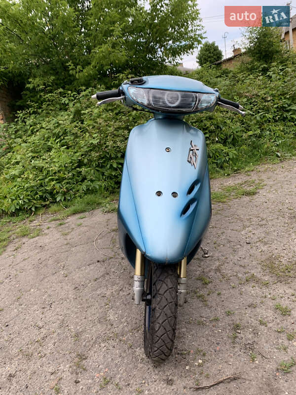 Мопеди Honda Dio AF-34 2004 в Жовтневому