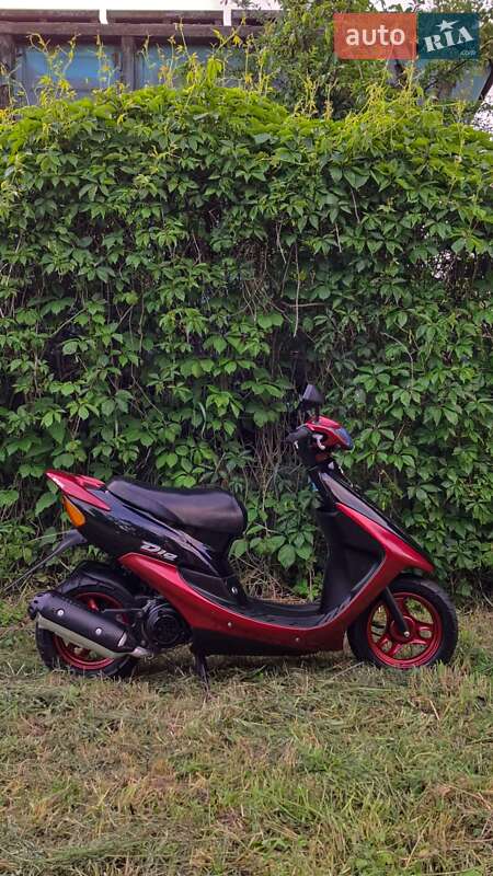 Грузовые мотороллеры, мотоциклы, скутеры, мопеды Honda Dio AF-34 2004 в Стрые