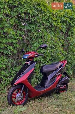 Грузовые мотороллеры, мотоциклы, скутеры, мопеды Honda Dio AF-34 2004 в 