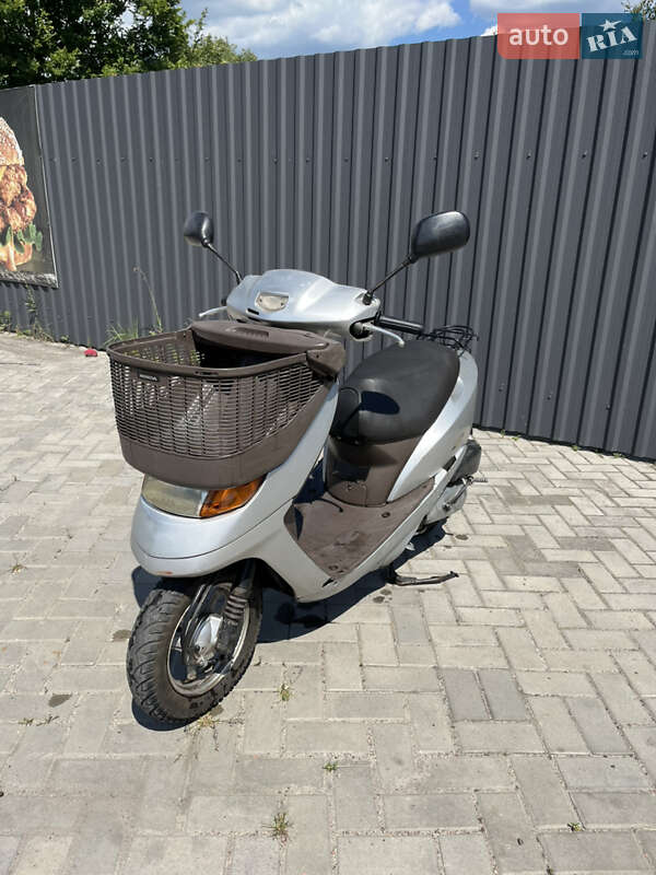 Honda Dio AF-34 2004 Honda Dio AF-34 2004