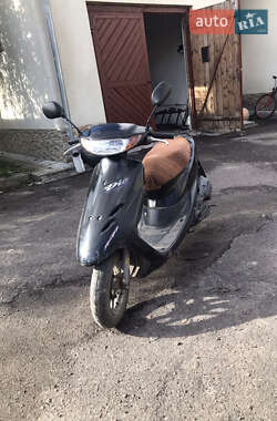 Скутер Honda Dio AF-34 2004 в  фото 2 Скутер Honda Dio AF-34 2004 в