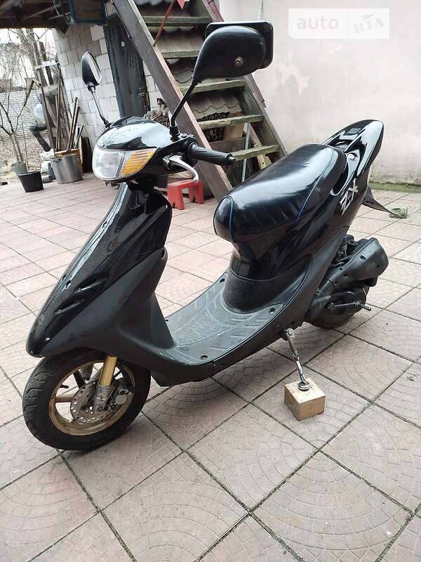 Honda Dio AF 35 1994 - history of car sales on auto.ria.com