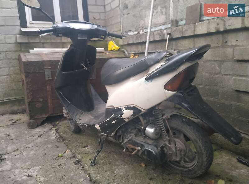 Скутер Honda Dio AF-35 2004 в Вільнянську