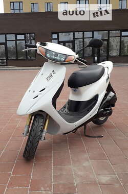 Мопеды Honda Dio AF-35 2002 в Нетешине