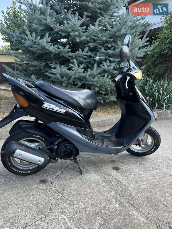 Мопеды Honda Dio AF-35 2004 в Вознесенске