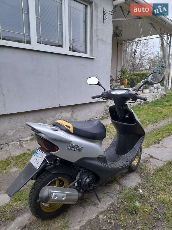 Мопеды Honda Dio AF-35 1999 в Лановцах