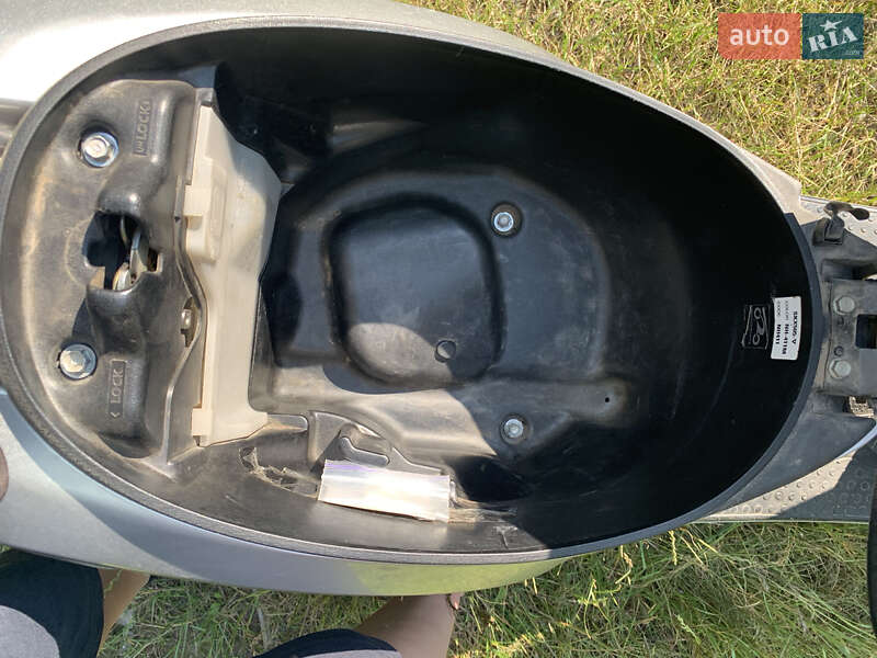 Вантажні моторолери, мотоцикли, скутери, мопеди Honda Dio AF-56 2004 в Городенці фото 6 Вантажні моторолери, мотоцикли, скутери, мопеди Honda Dio AF-56 2004 в Городенці