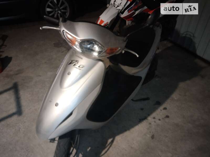 Скутер Honda Dio AF-56 2004 в Ржищеві