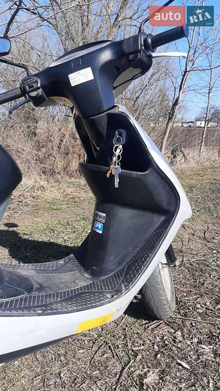 Скутер Honda Dio AF-56 2004 в Голованівську