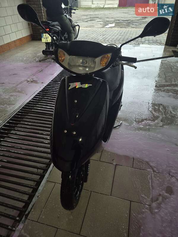 Скутер Honda Dio AF-68 2013 в Погребище