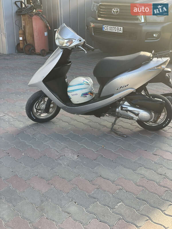 Мопеды Honda Dio AF-68 2011 в Кельменцах