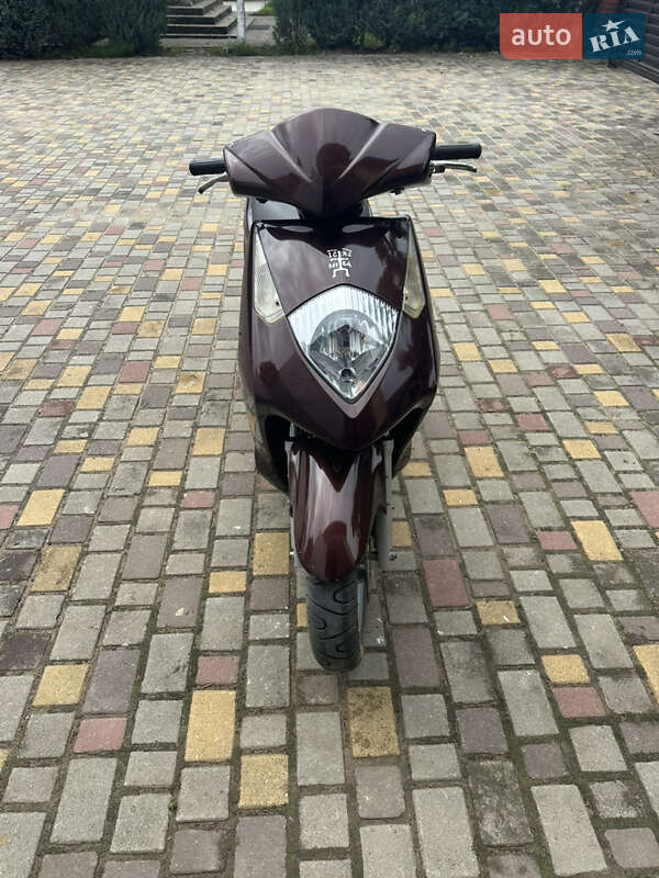 Скутер Honda Dylan 150 2008 в Новояворовске фото Скутер Honda Dylan 150 2008 в Новояворовске